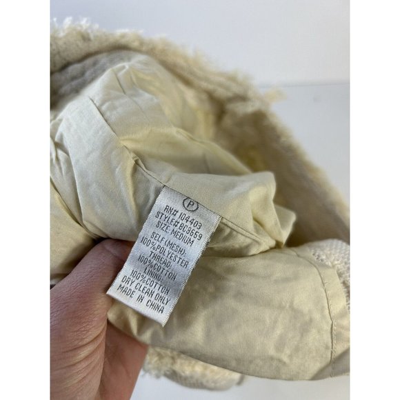 New J.O.A. Lace Fringe Hem Pleated Shorts Cream - Picture 9 of 9